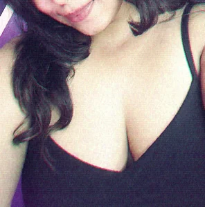 Ananyaa_21 Public Gambar 4