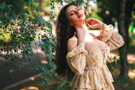 Alice_Voss Nature vibes Pic 5