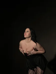 JuliyaMayss bty Pic 7