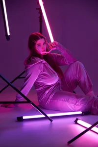 PixelGoddess: Neon Girl ( 3 фото)