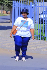 ZOQULUx: Public ( 5 фото)