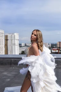 WoW__JuliaBlonde 🪽Your Angel🪽 Pic 4