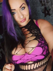 KinkyLittleWitch Just me 사진 5