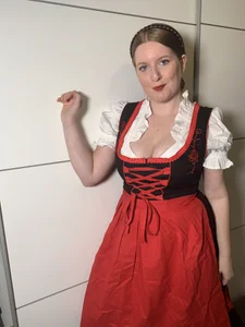 Exotic-Desire Dirndl Fotos Oktoberfest 사진 6