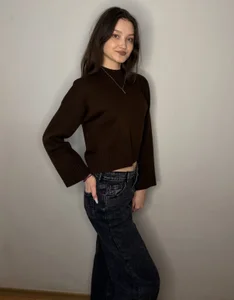 GussieGoold Public 사진 2