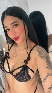 laura_rouse7: 😈💜! ( фото)