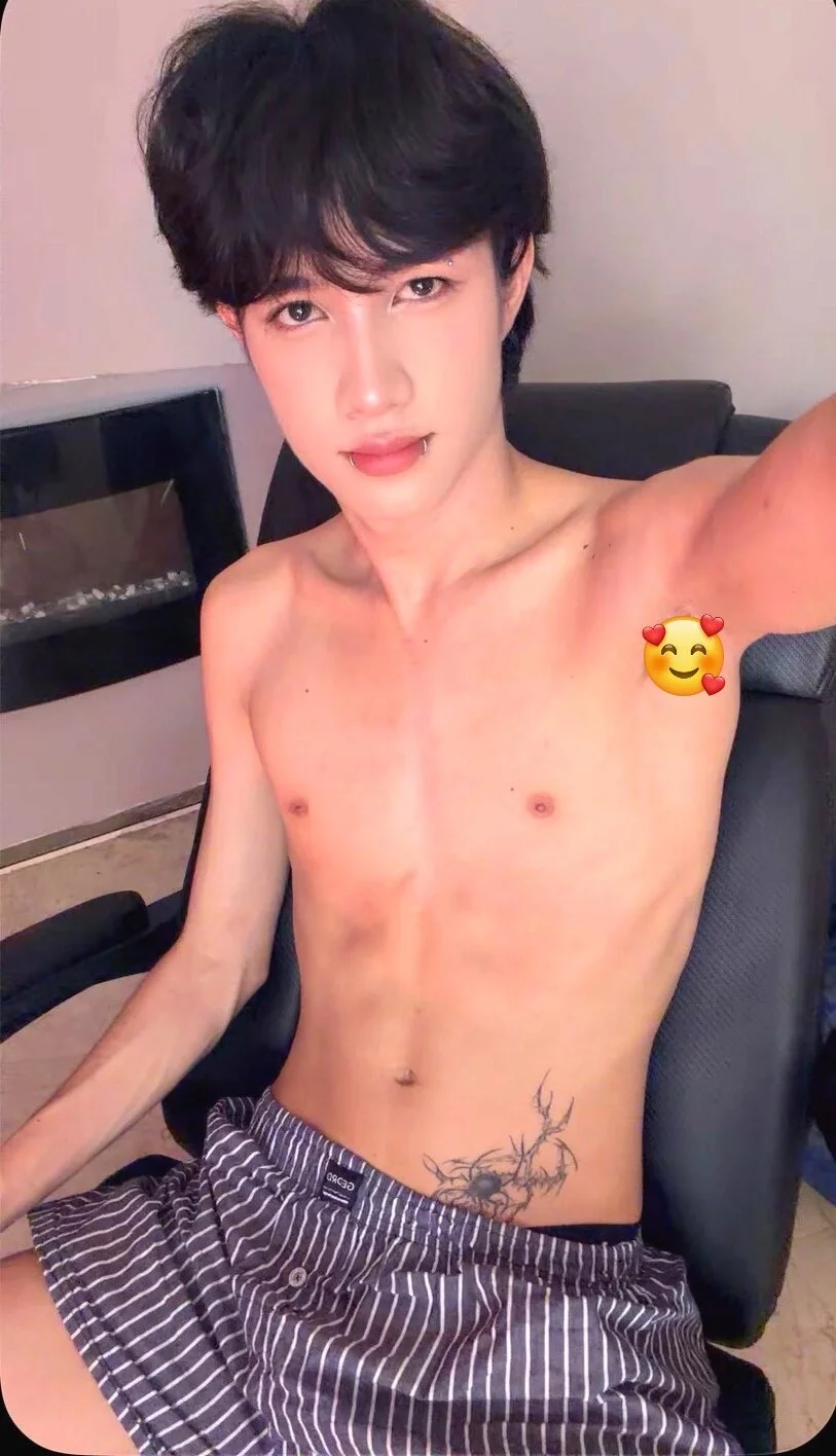 Трендове зображення  4792 Johan_Lee