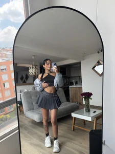 veronica_taylor1 My Life 💫🌺 Pic 2