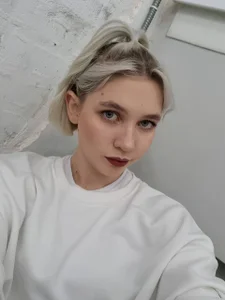 KarimaForno Public Pic 5