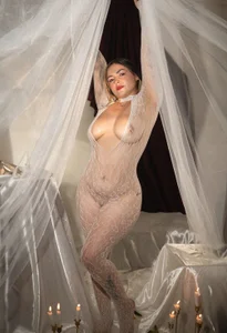 morita_mei It is elegance with sensuality 🤍 Billede 4