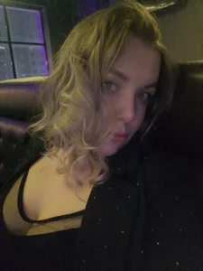 alicesweetiie's XXX Nude Photo 5