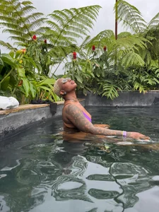 Come w me de KenyaMystic  2 photos