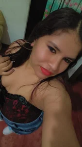 Roxy_ch Public Pic 4