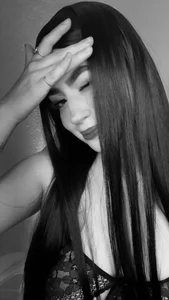 kuritto_ Black hair 👀 Pic 7