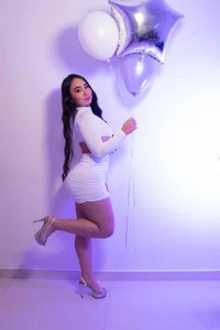 My sweet 20's👑💗 de julieta_rosee  photos