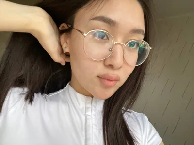 Mitsuki_Sutemi I like to wear glasses))😍 Immagine  2