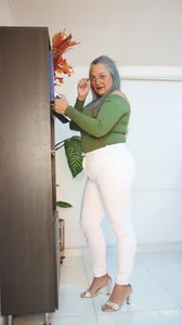 💚👩‍🏫 de miisevvie_  9 Imagens