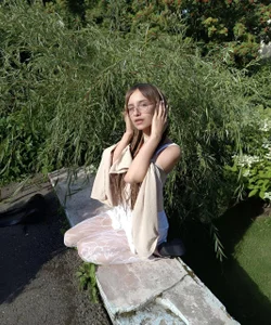 Ameli_Shell meow)))  7. fénykép