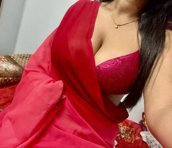 Queen_trisha kullanıcısının Some exotic costume albümü -  5 fotoğraf