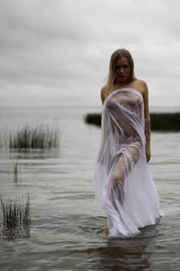 Liza_riskyの🎁 my gift for u in honor of 200k followers 🎁の 3枚の写真