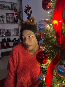 CrystalBrooke3x Merry Christmas 💖 2025💖 Pic 7