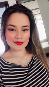 Leyla sexy