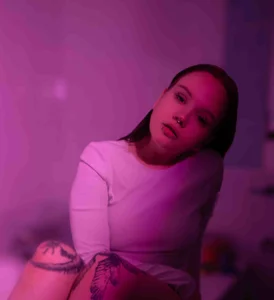 Public 2 de LeahAllsop Foto