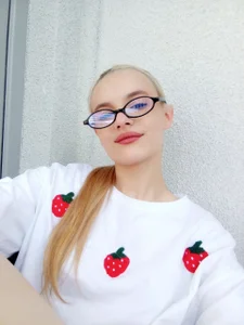 LeaLamour kiss Poză