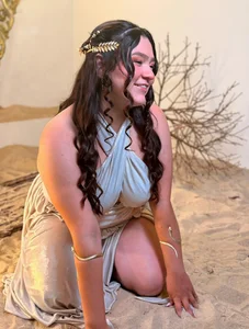 AmatistaSky__The Goddess in the Desert 🏜️ Bild 7