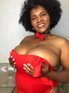 AliciaMiilf sexi girl Εικόνα