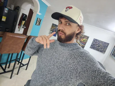 Public de kauzZhomi  2 Imagens