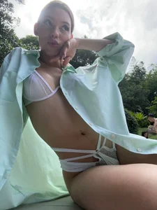 Carlita_cute 💦☀️✨💖🌱🌿 Foto 2