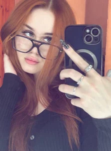 Molly_Kitty: Public ( 5 фото)