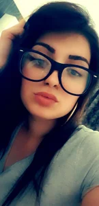 TyraWhite Public Foto 4