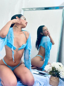 Zdjęcia Sassy--Girl Wet with pleasure:  6