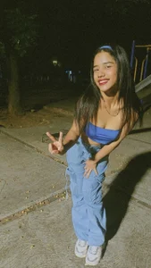 Little_nicoll Public Poză