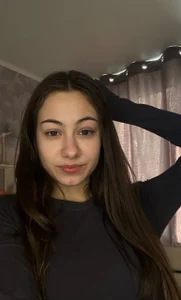 DaynaMachaShowing off my new glass ( hehe ) Bild 2