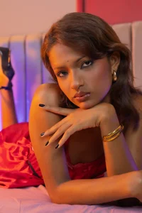 miablanc_cr Public صورة واحدة|miablanc_cr Public صورتان|miablanc_cr Public  صور|miablanc_cr Public  صورة