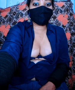 MissGitanjali Public Pic 6