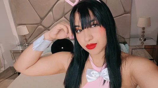 Zdjęcia DANDARA_THOM BUNNY FACE:  3