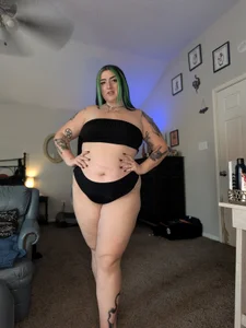 ImKatMeow: 🫦 ( 2 фото)