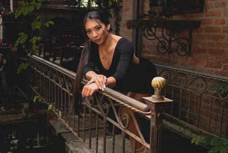 LizzHamilton__ VINTAGE Bilde 2