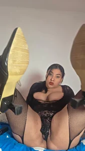 rosebigboobs 😈🖤I am placed before you my beautiful love...fuck me😈🖤 Immagine 