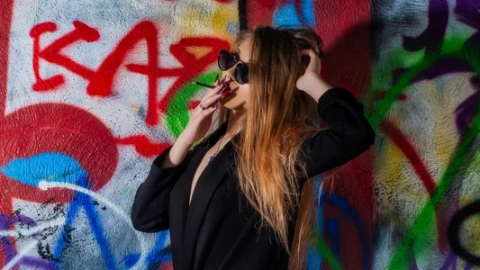 ArielBurn Goddess of colorful walls Pic 7