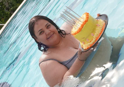 Alisson_am My Birthday in the pool 🎂🥳💦 صورة واحدة|Alisson_am My Birthday in the pool 🎂🥳💦 صورتان|Alisson_am My Birthday in the pool 🎂🥳💦  4 صور|Alisson_am My Birthday in the pool 🎂🥳💦  4 صورة