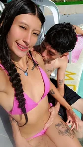 ARIANA_CRI-X A day out to celebrate our third anniversary😻🤍👩‍❤️‍💋‍👨🏞️ Pic 3