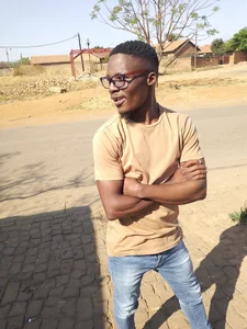 Dick_Starring Public Pic 9