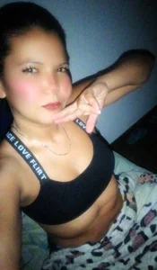 Pamela_lewiss me:3 Pic
