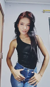 IvorySelene “Less words, more feeling” Pic