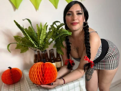 Chloe1126_ Oktoberfest Party Immagine  5